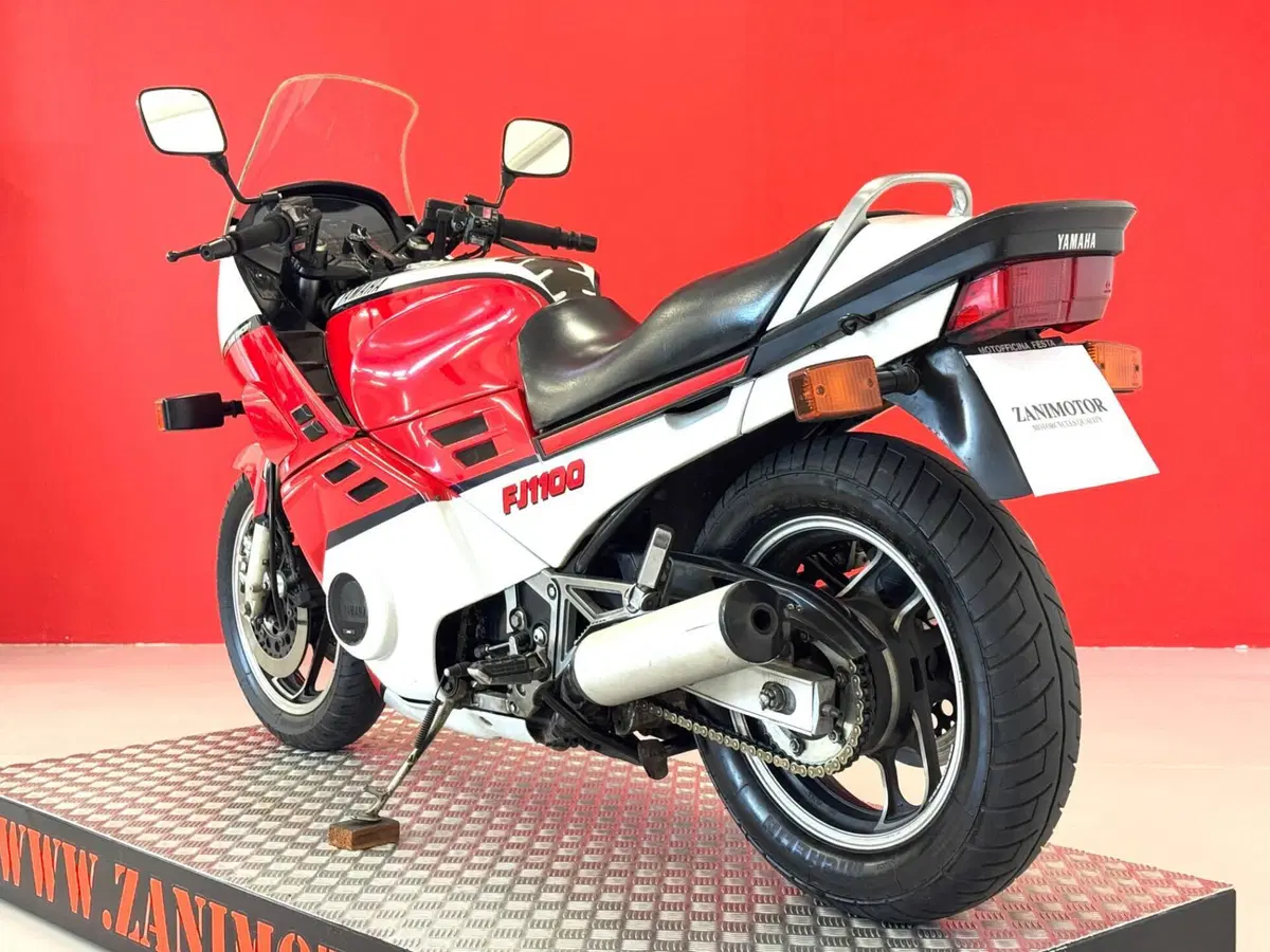 Yamaha FJ 1100 (16)