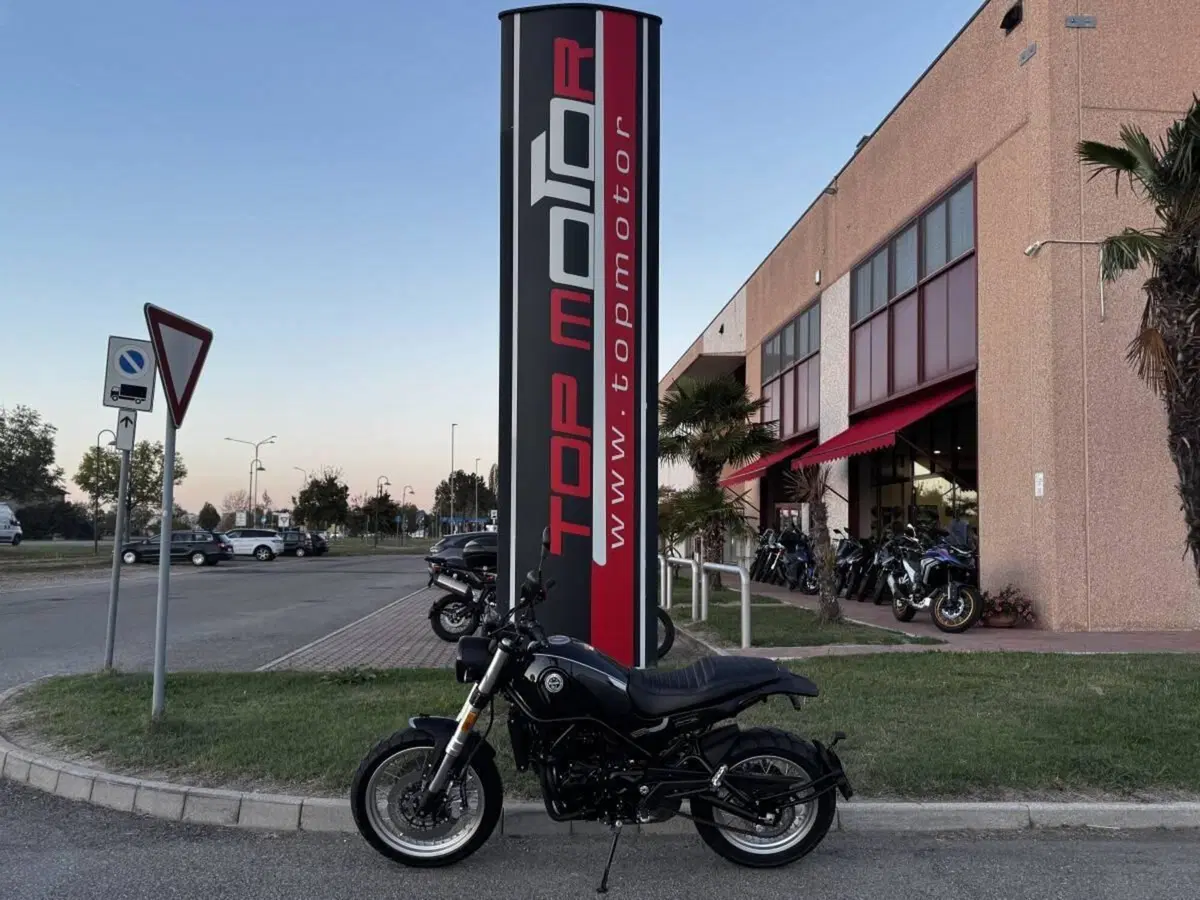Benelli Leoncino 500 Trail (2021 - 26) (3)