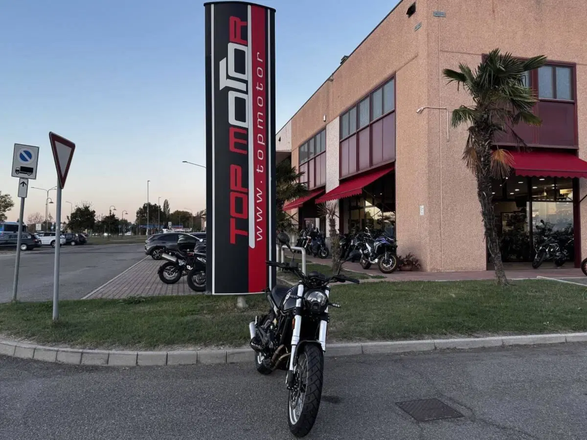Benelli Leoncino 500 Trail (2021 - 26) (2)