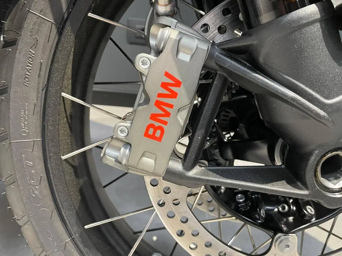 Bmw R 1300 GS (2023 - 26) (8)