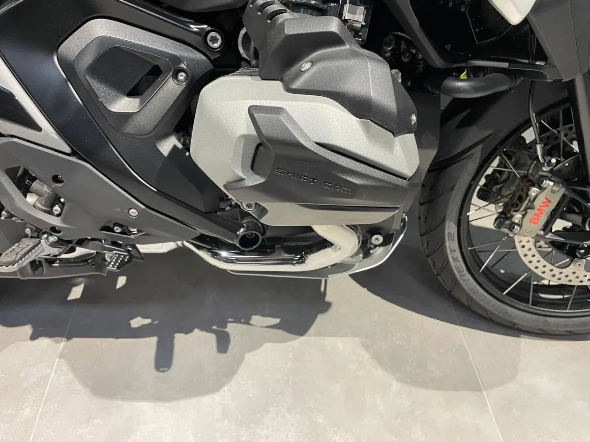 Bmw R 1300 GS ASA (2024 - 26) (4)