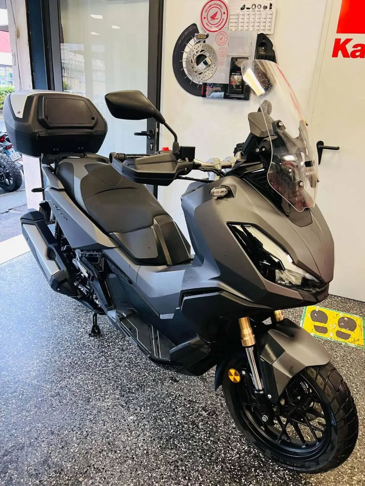 Honda ADV 350 (2022 - 24) (2)