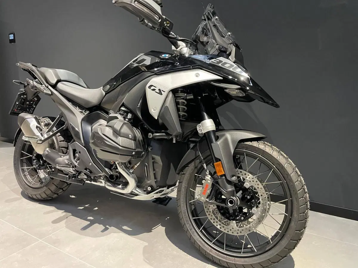 Bmw R 1300 GS Triple Black (2023 - 26) (9)