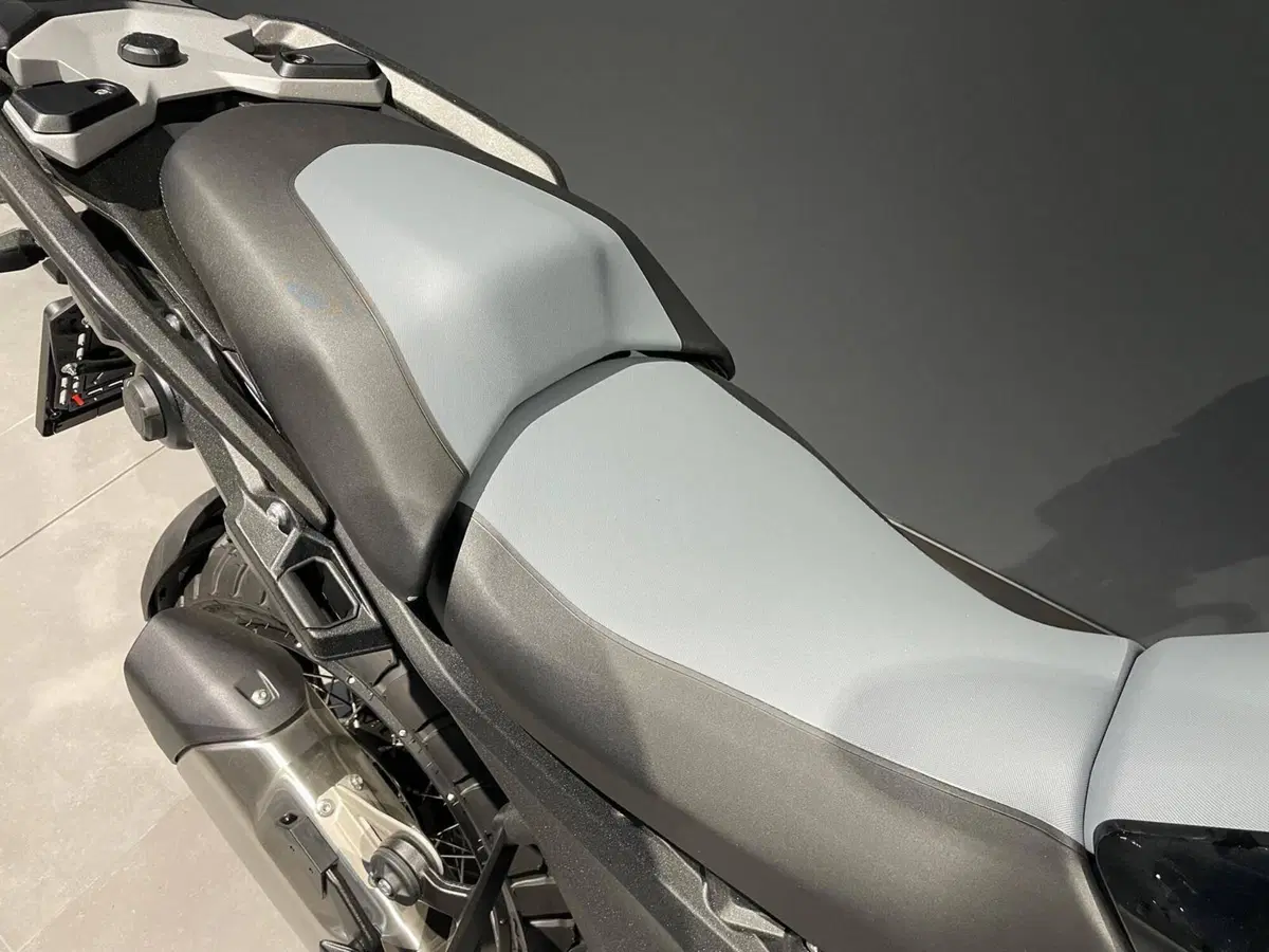 Bmw R 1300 GS Triple Black (2023 - 26) (3)