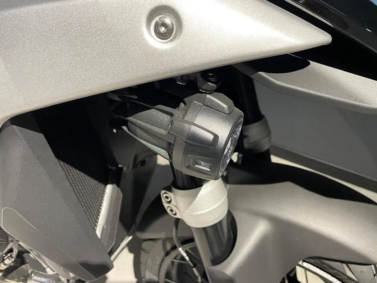 Bmw R 1300 GS Triple Black (2023 - 26) (8)