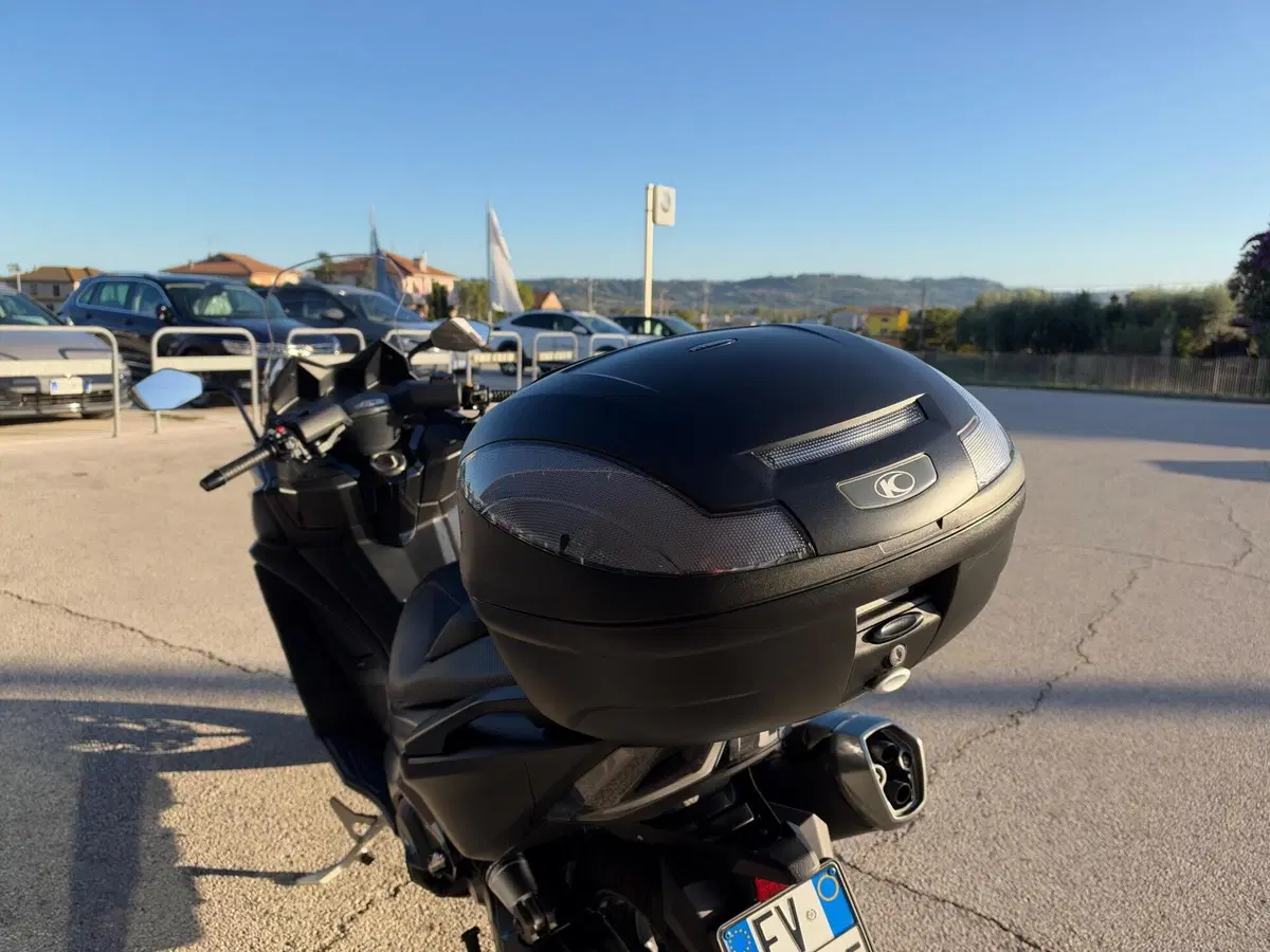 Kymco AK 550 (2020) (4)