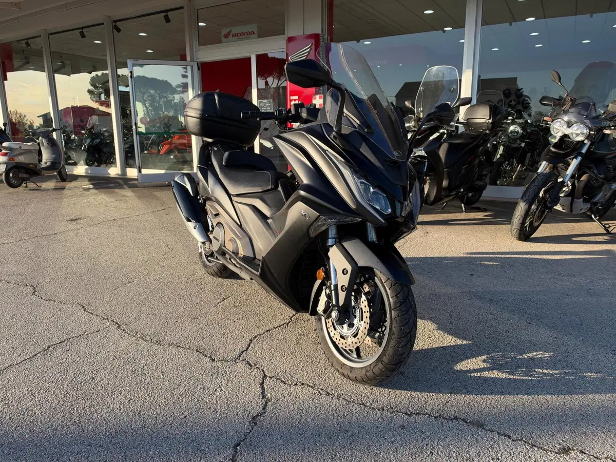 Kymco AK 550 (2020) (2)