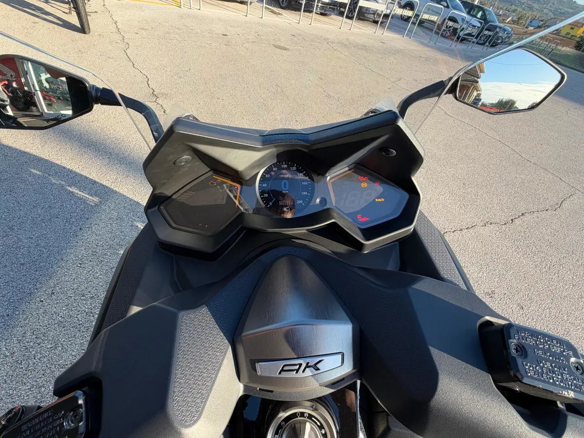 Kymco AK 550 (2020) (5)