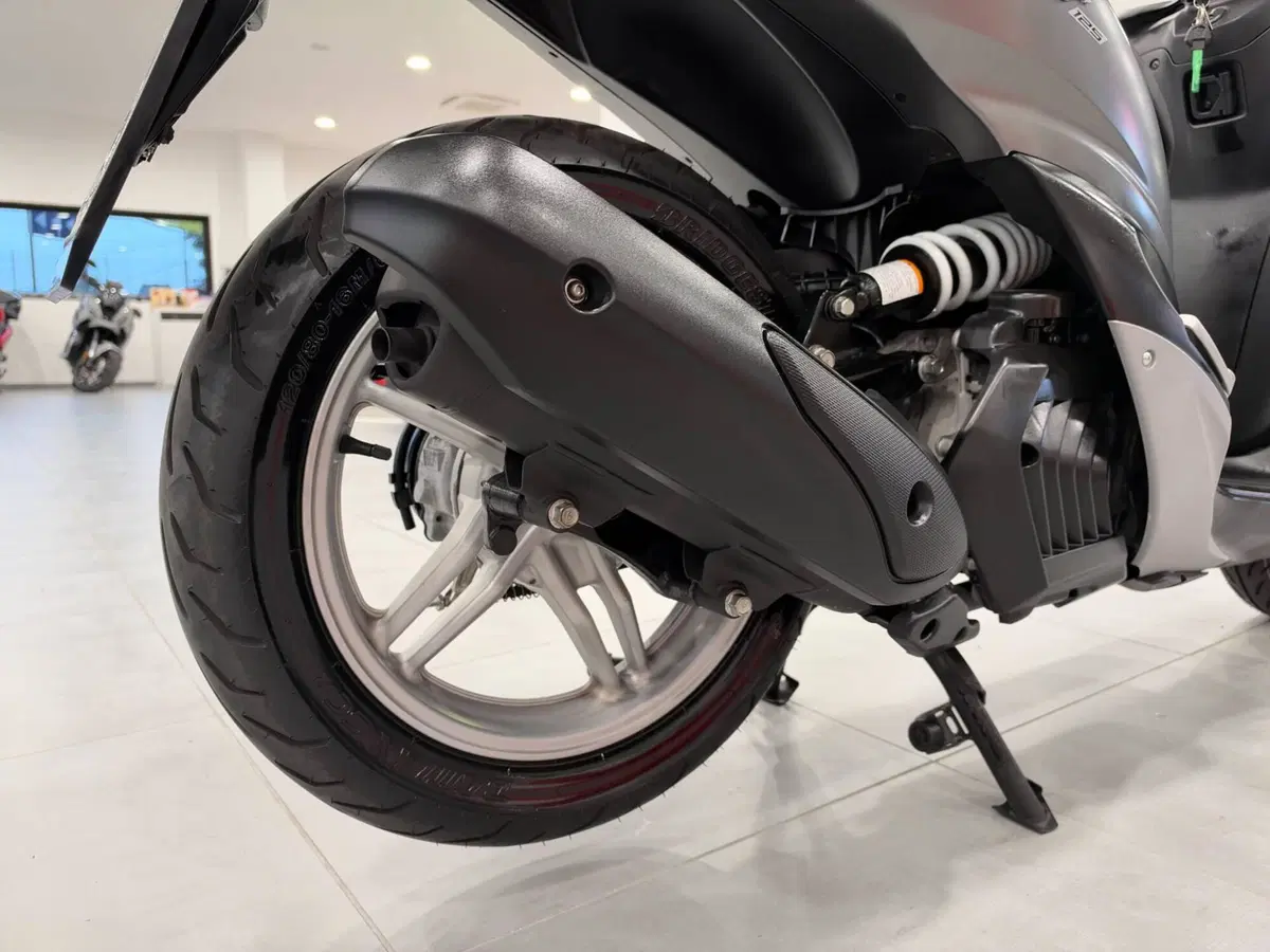Yamaha Xenter 125 (2017 - 20) (12)