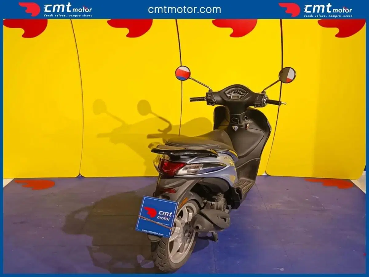 Piaggio Liberty 50 (2018 - 20) (2)