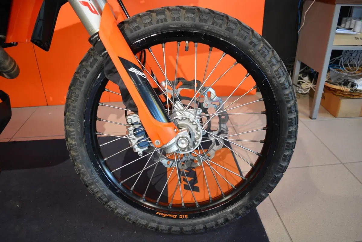 KTM 690 Enduro R (2019 - 20) (14)
