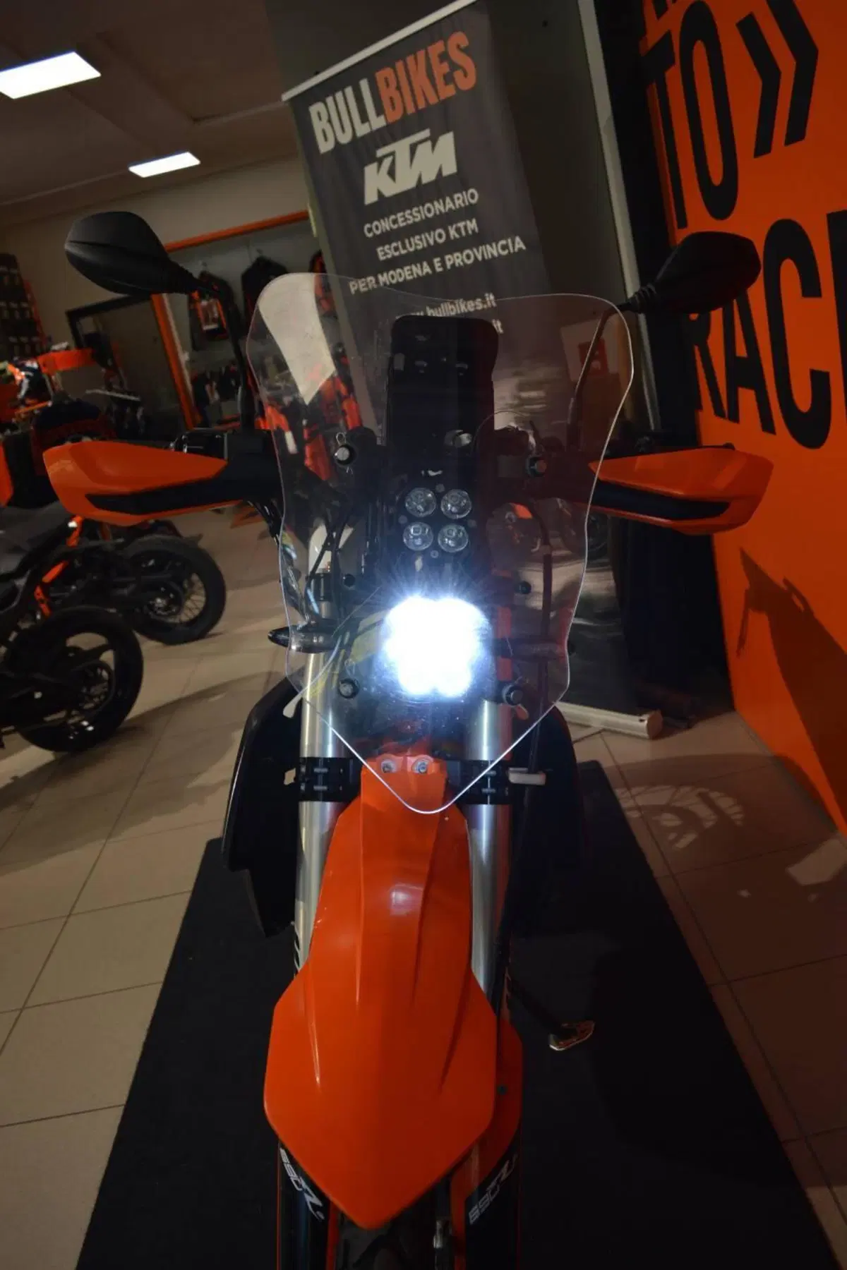 KTM 690 Enduro R (2019 - 20) (7)