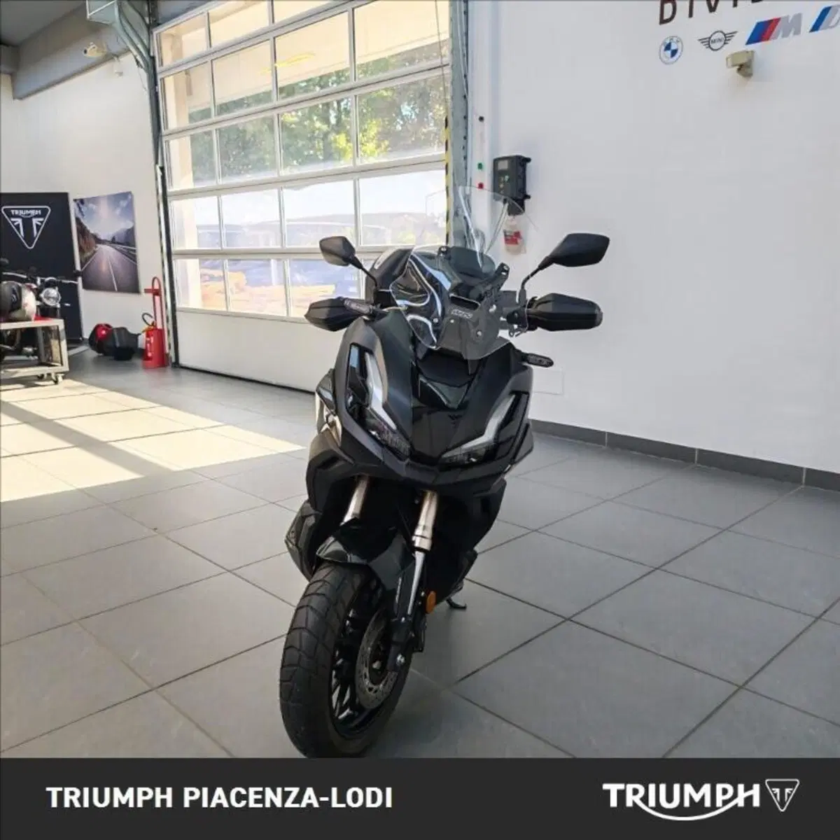 Honda ADV 350 (2022 - 24) (5)