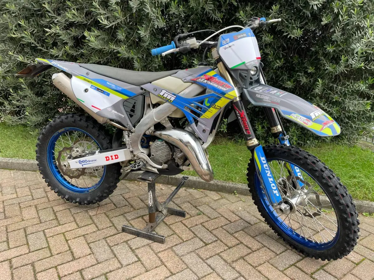 Tm Moto EN 125 ES Fi (2025)