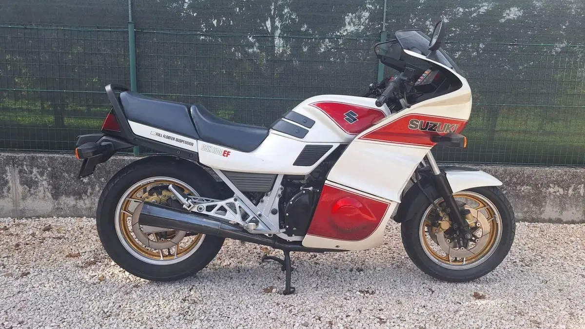 Suzuki 1100 GSXEF
