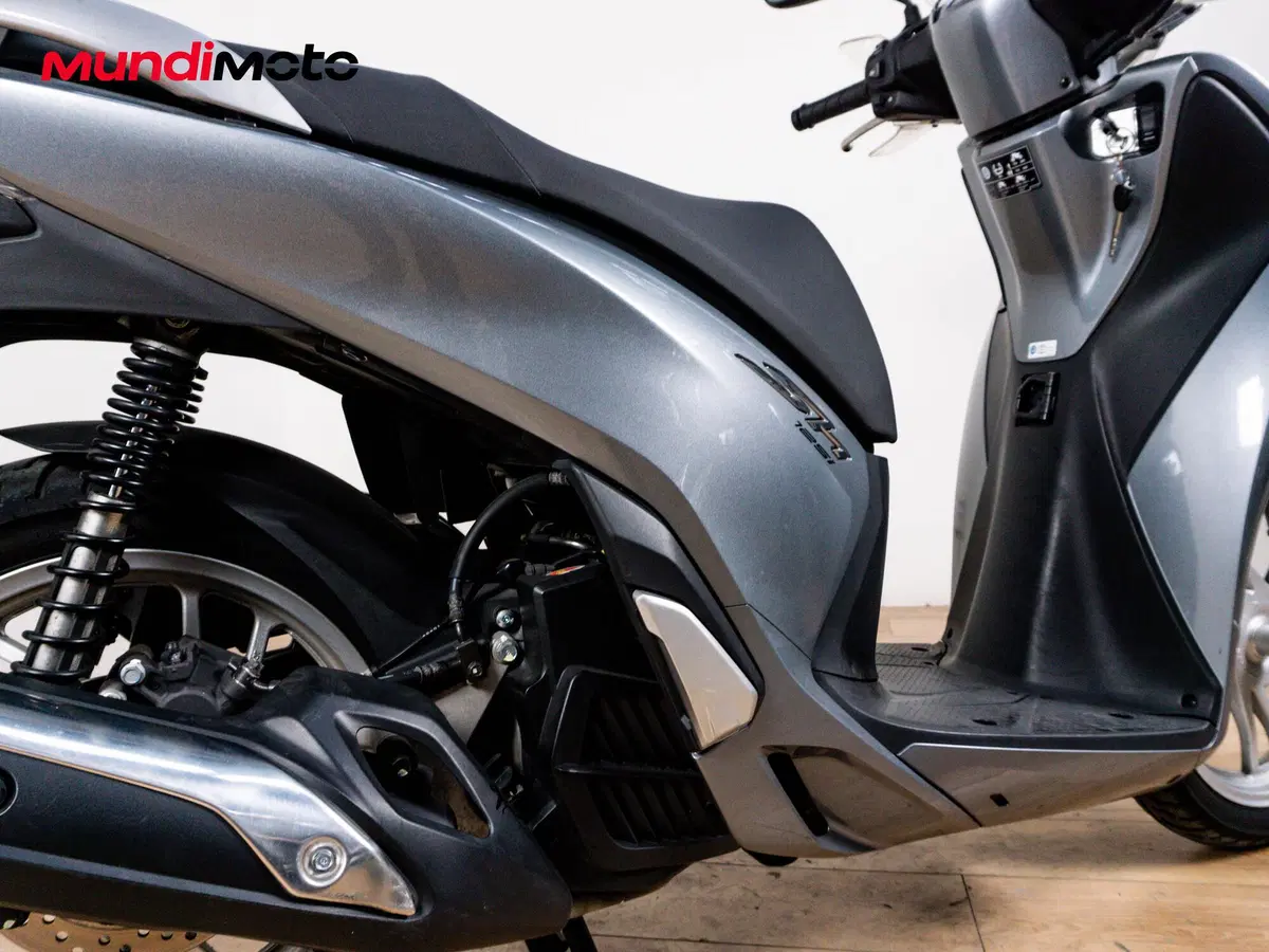 Honda SH 125i (2017 - 19) (4)
