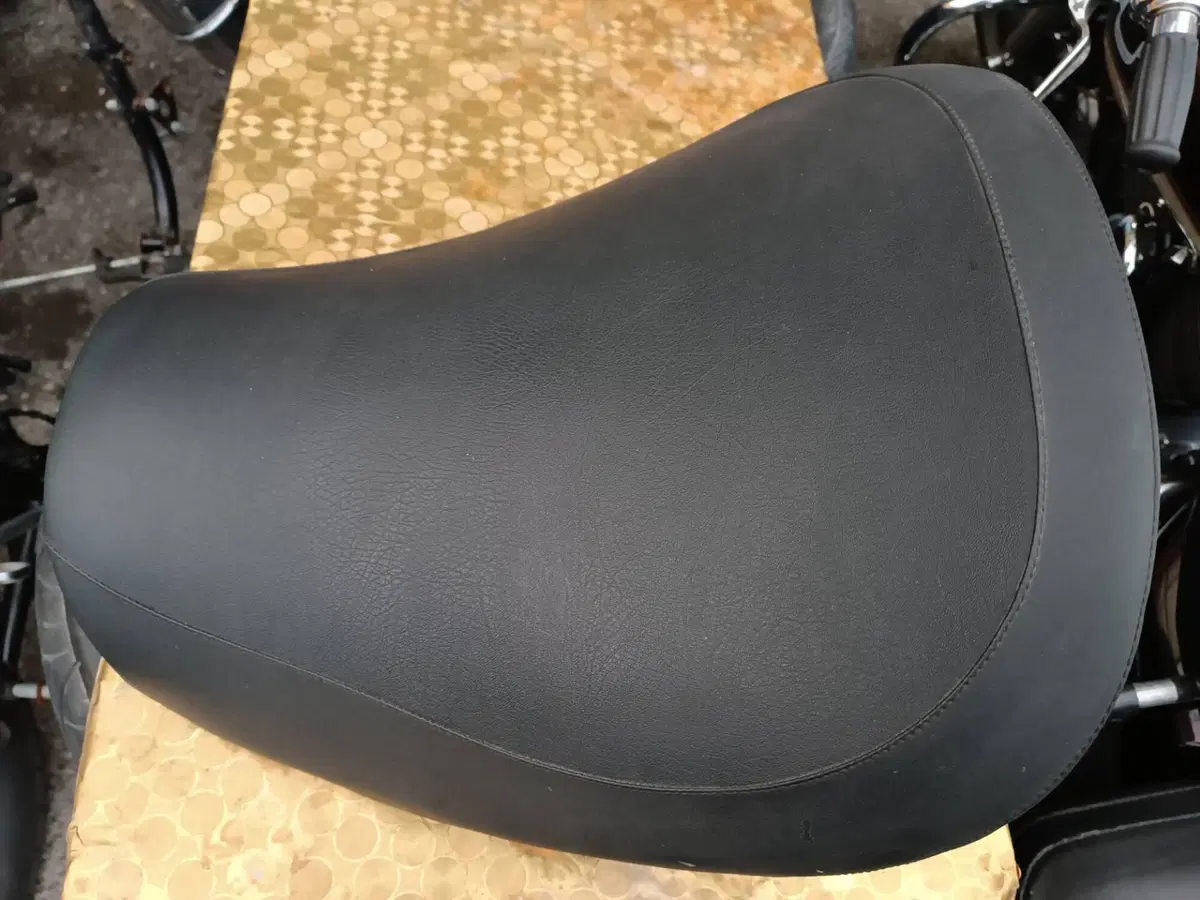 Sella California Jackal/ Stone Moto Guzzi