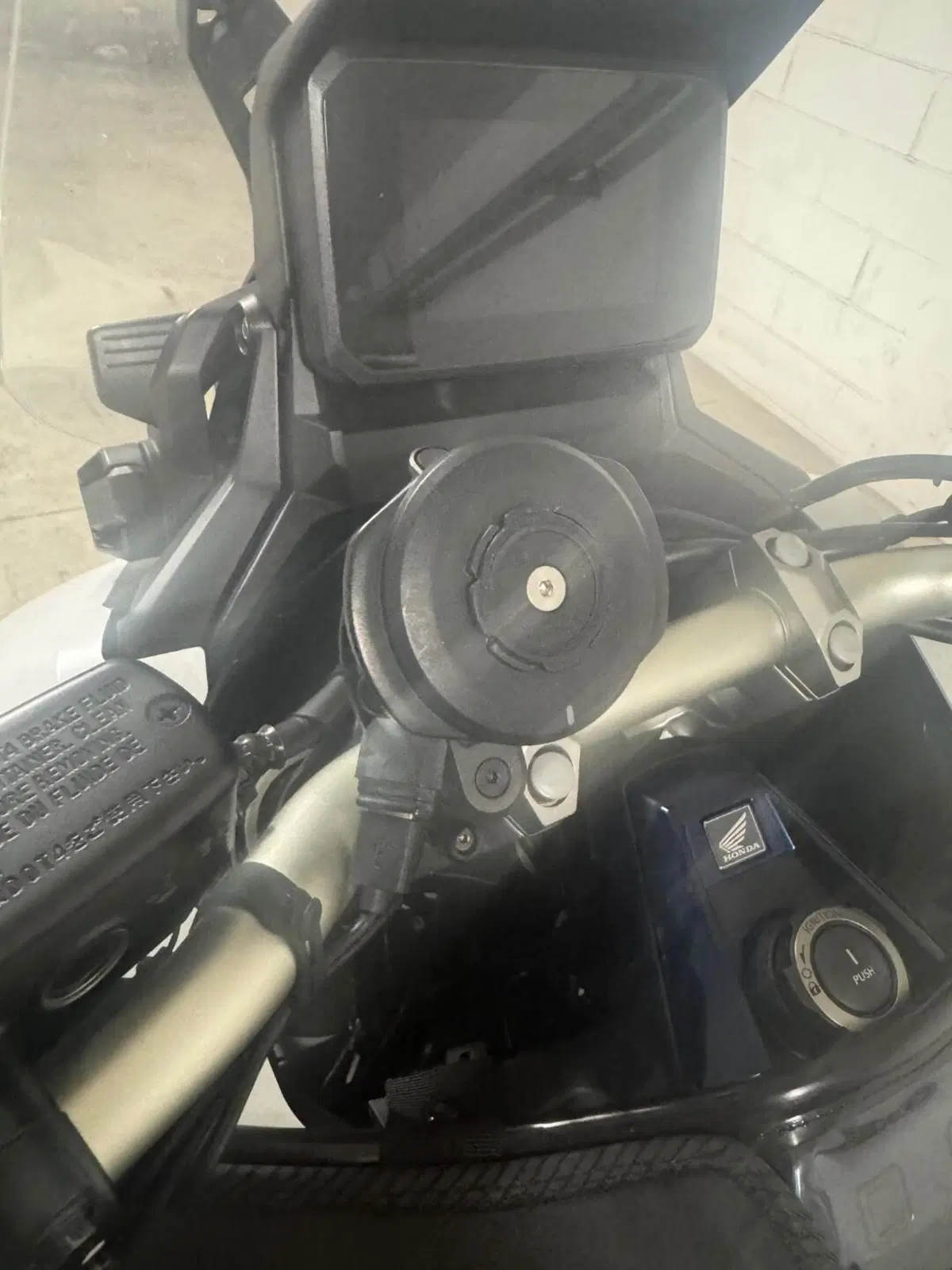 Honda X-ADV 750 Special Edition (2026 - 27) (11)