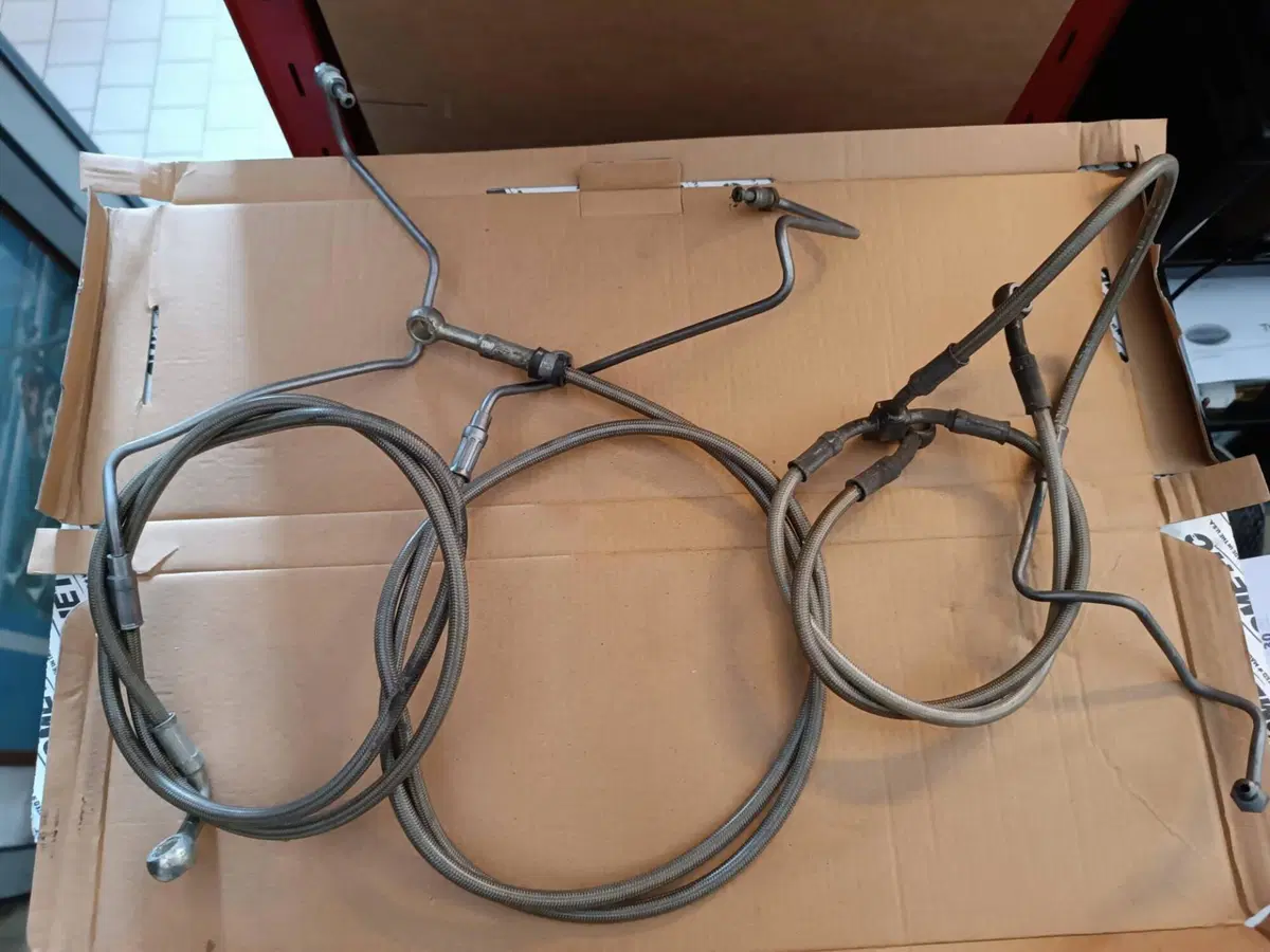 Tubi freno Aprilia Mana' 850