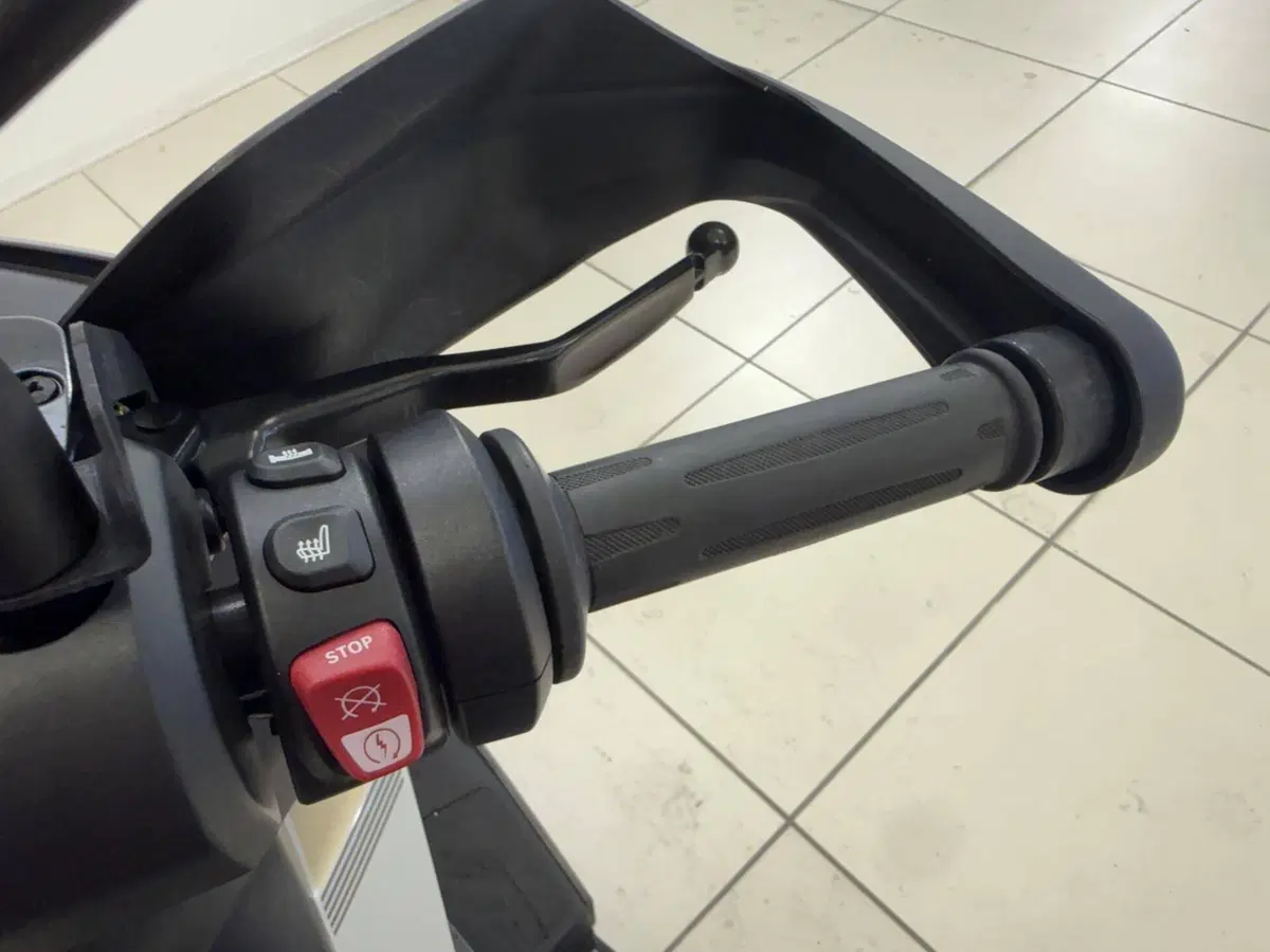 Bmw C 400 GT (2025 - 26) (11)