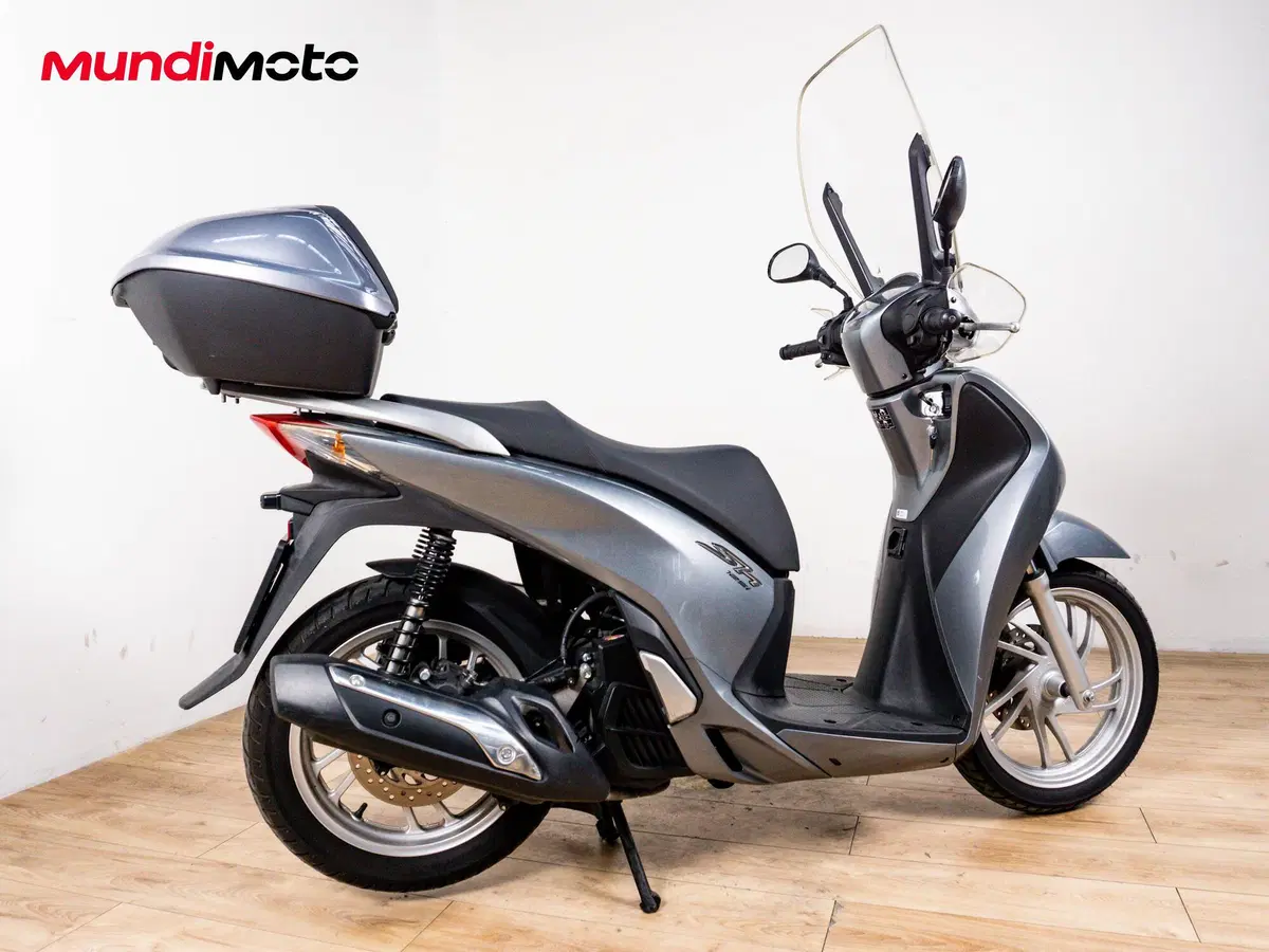 Honda SH 125i (2017 - 19) (3)