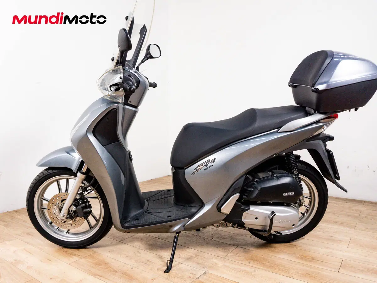 Honda SH 125i (2017 - 19) (6)