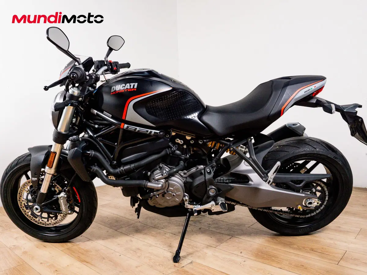 Ducati Monster 821 (2018 - 20) (6)