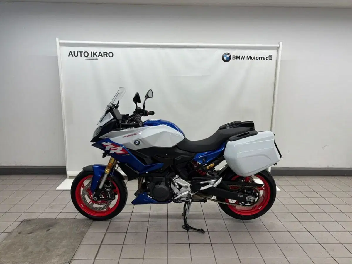 Bmw F 900 XR (2025 - 27) (2)
