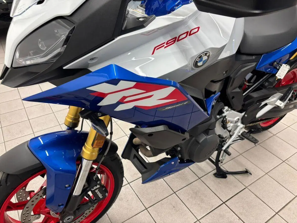 Bmw F 900 XR (2025 - 27) (11)