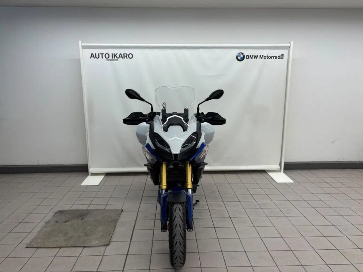 Bmw F 900 XR (2025 - 27) (3)