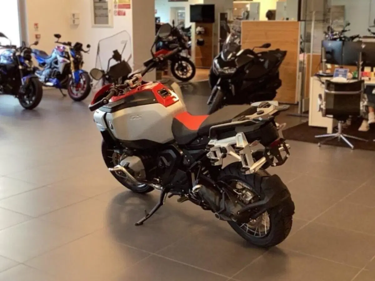 Bmw R 1300 GS Adventure (2025 - 26) (5)