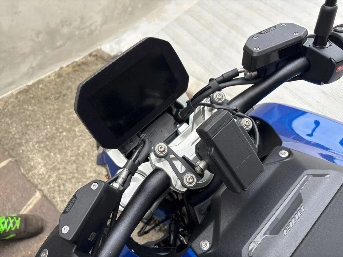 Bmw R 1300 R (2026 - 27) (13)