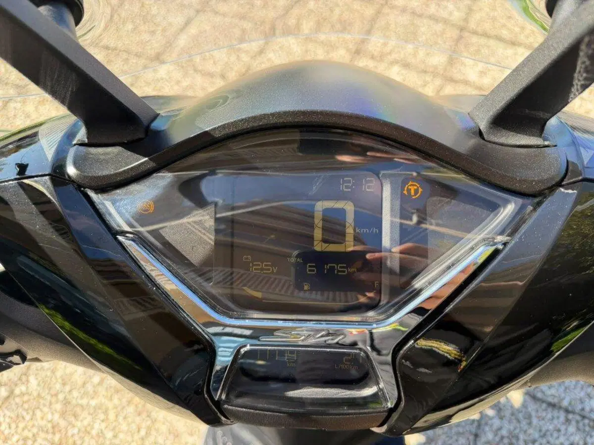 Honda SH 125i Sport (2024 - 25) (6)
