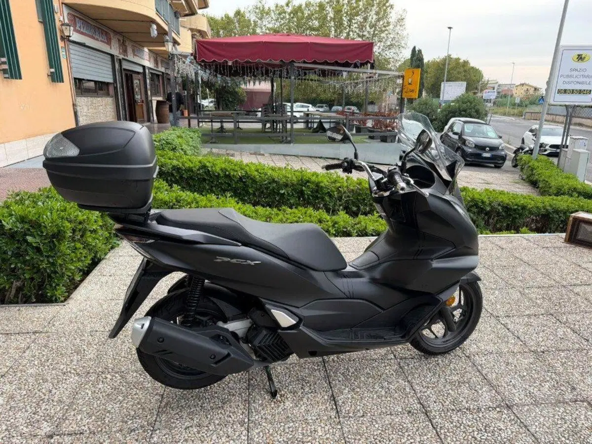 Honda PCX 125 (2021 - 24) (8)