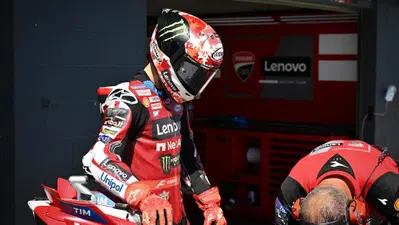 Pecco Bagnaia, ritiro nella Sprint per un problema tecnico: 'Non posso ambire ai primi cinque, dal 9° al 12° è un obiettivo realistico'