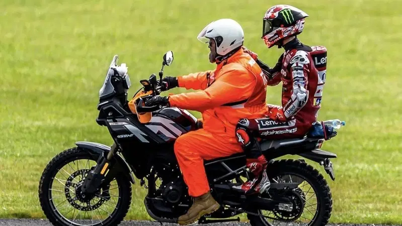 Pecco Bagnaia, ritiro nella Sprint per un problema tecnico: 'Non posso ambire ai primi cinque, dal 9° al 12° è un obiettivo realistico'