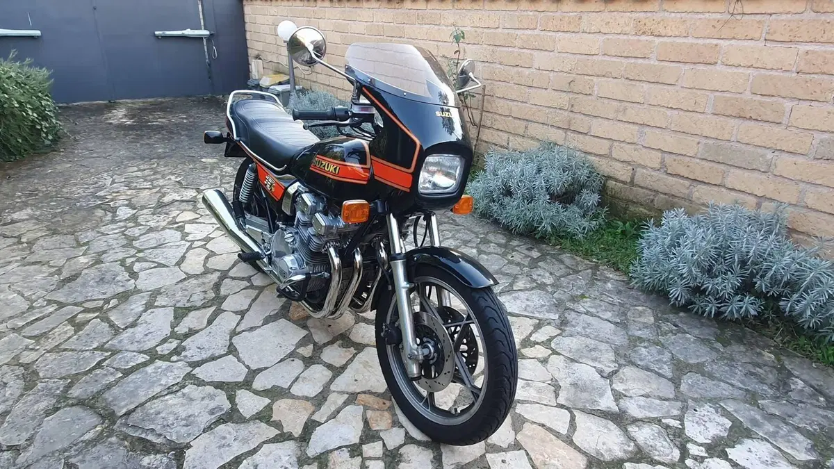 Suzuki GSX1100ET (3)