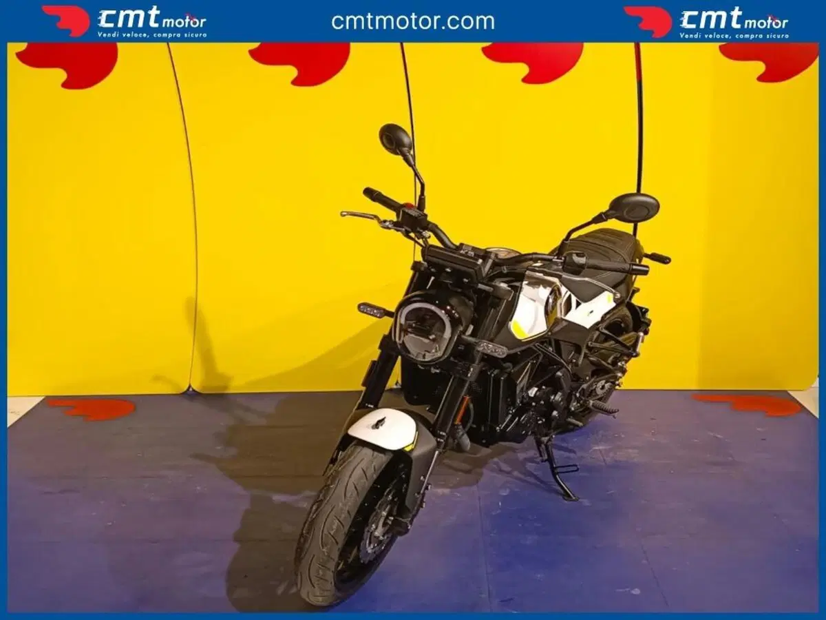 Benelli Leoncino 250 (2021 - 25) (4)