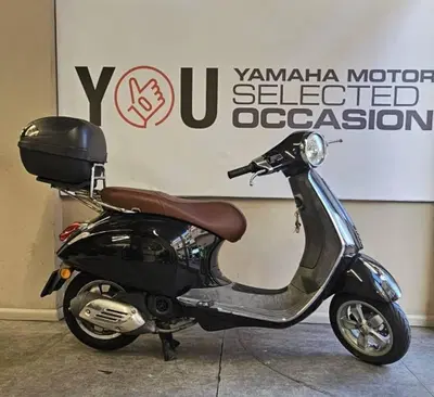 Vespa Primavera 50 4T (2014 - 17) usata