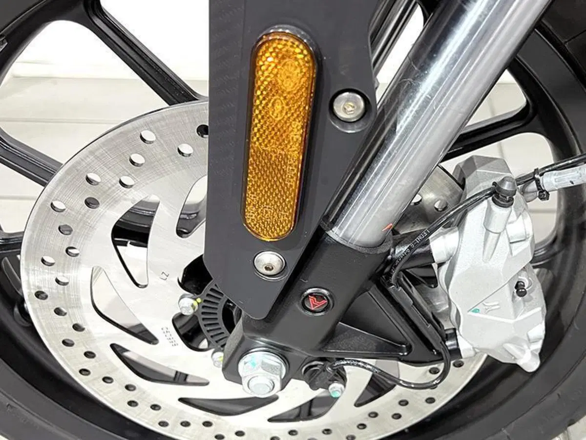 Aprilia Tuono 125 (2021 - 24) (3)