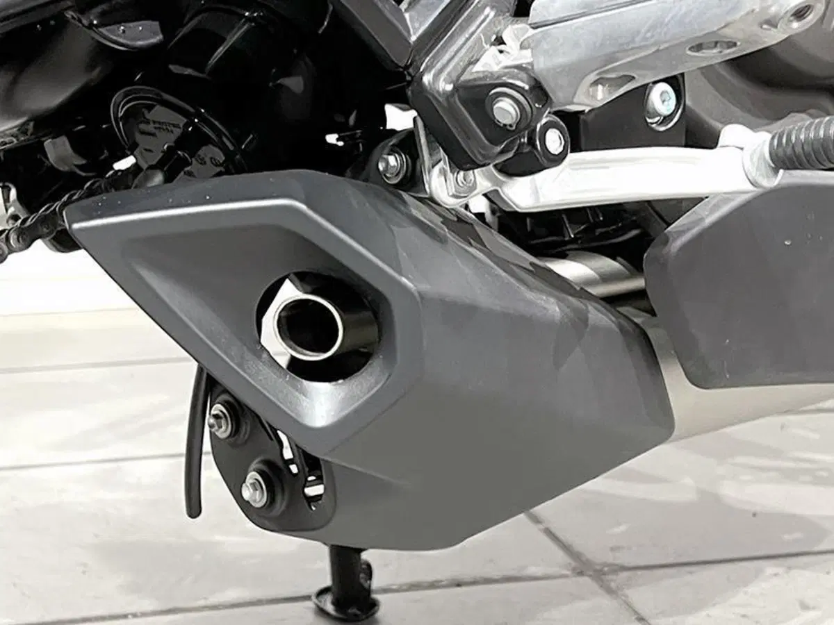 Aprilia Tuono 125 (2021 - 24) (4)