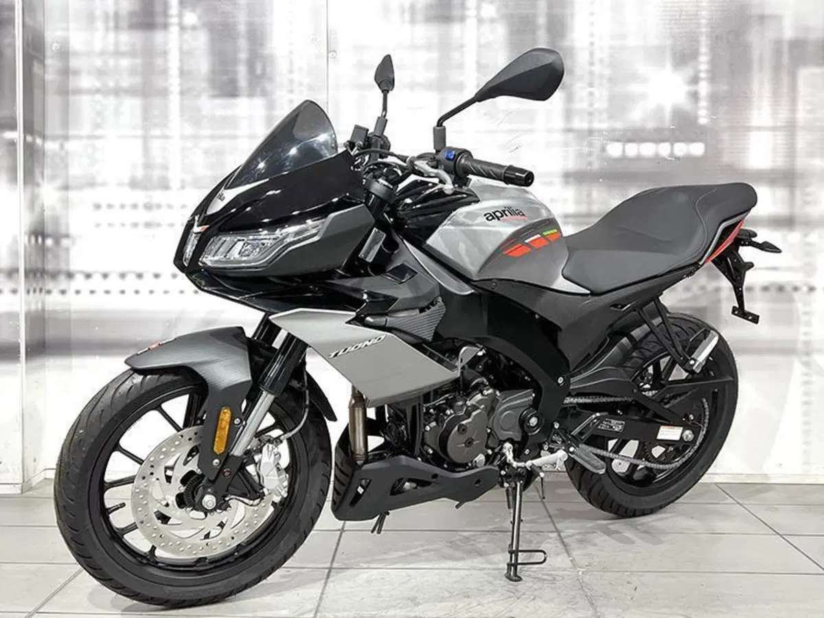 Aprilia Tuono 125 (2021 - 24) (7)