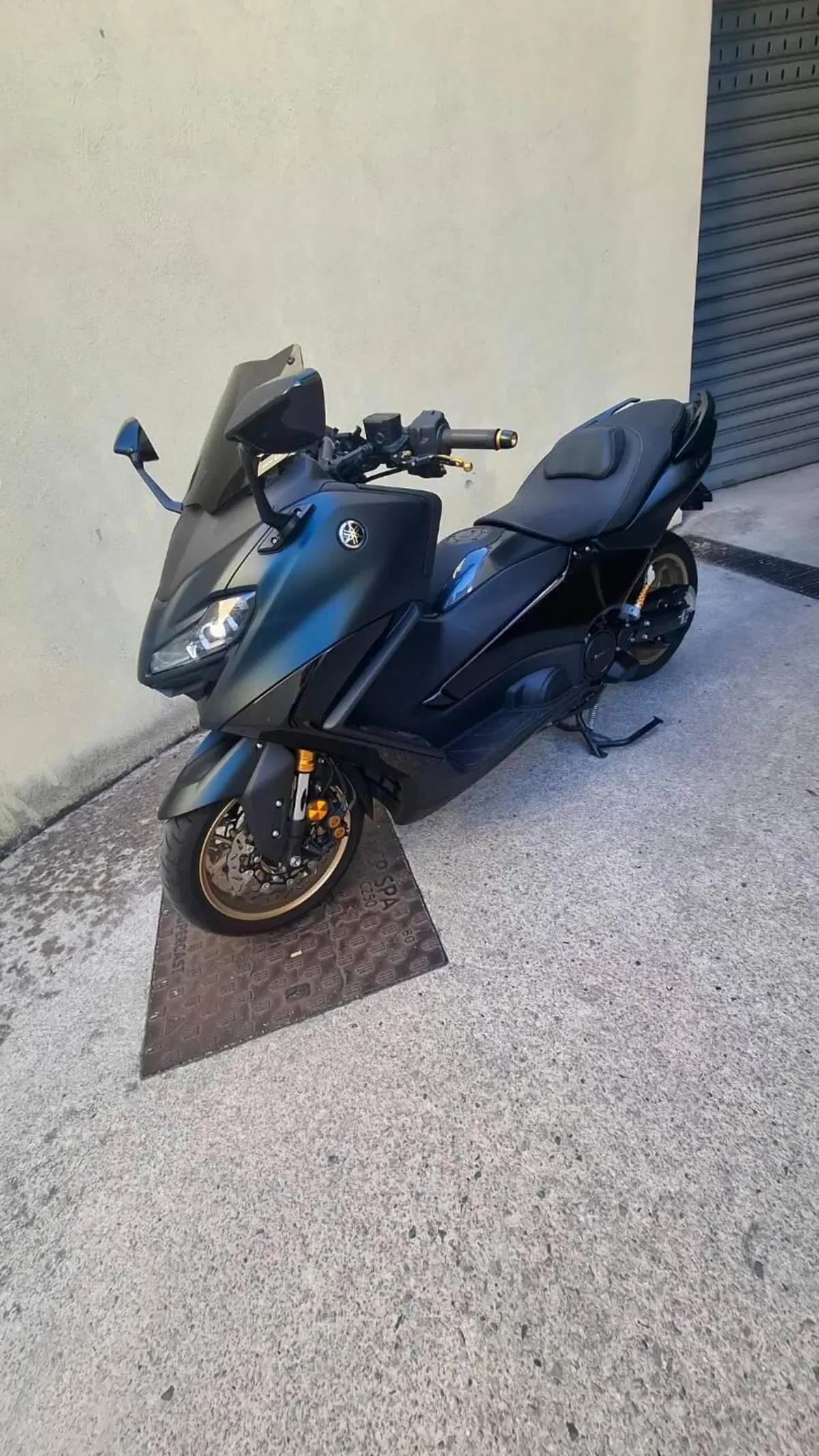 Yamaha T-Max 560 Tech Max (2022 - 24)