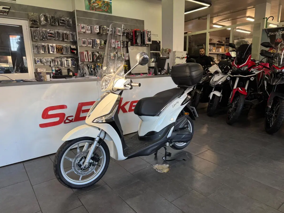 Piaggio Liberty 50 (2018 - 20) (2)