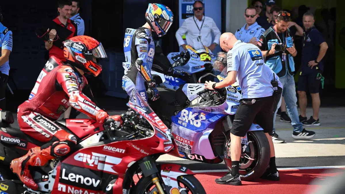 MotoGP, Alex Marquez non attacca Marc? "Troppo rischioso". Il 93: "Forse perché ero io e oggi aggressivo, ma era più veloce" (4)