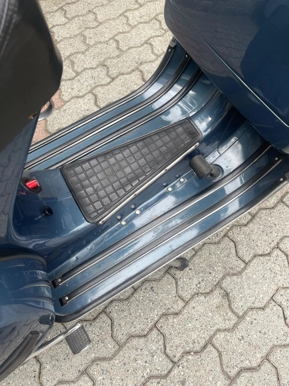 Piaggio Vespa P 200 E ASi miscelatore  (7)