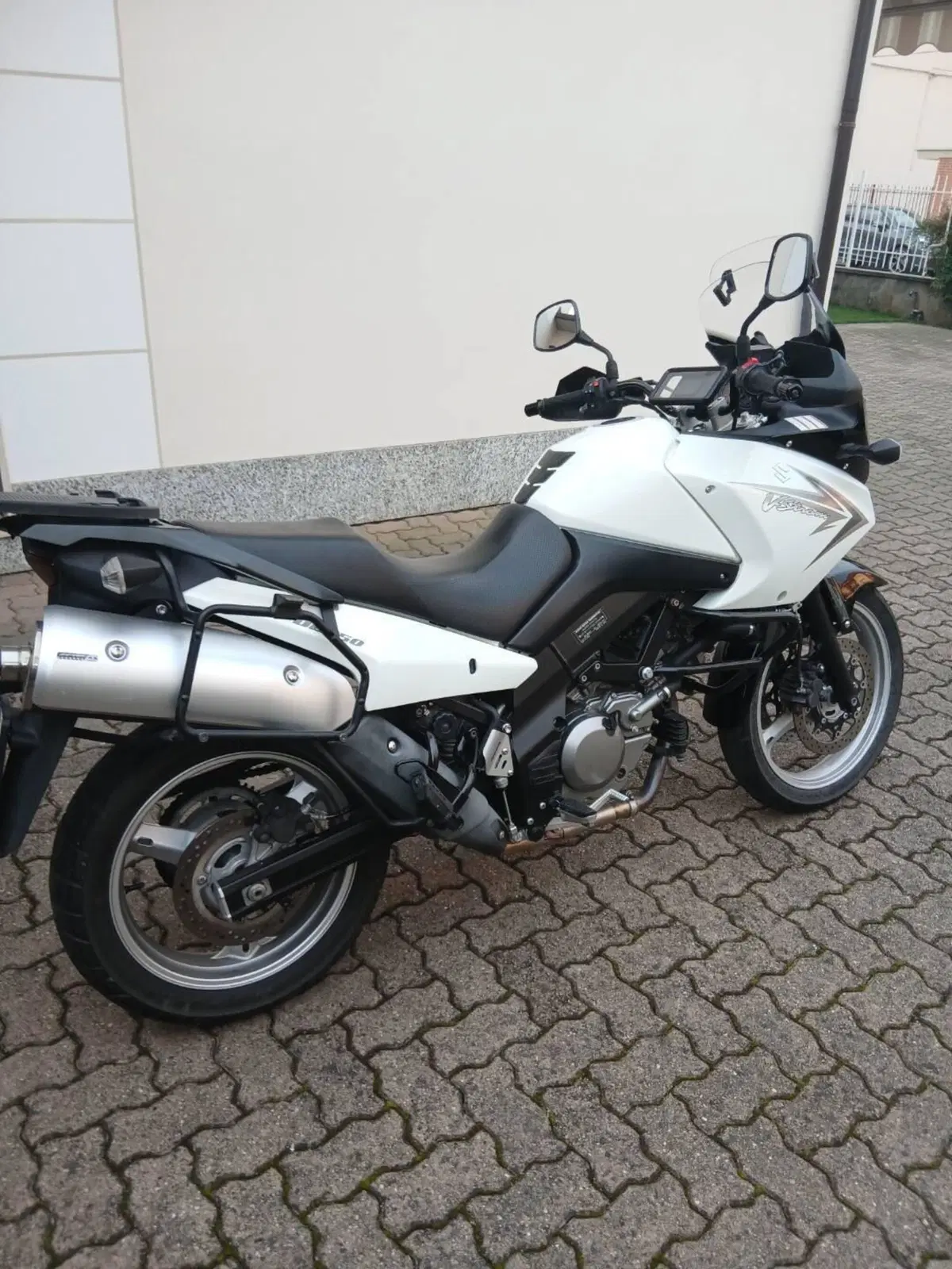 Suzuki V-Strom 650 (2008 - 11) (3)