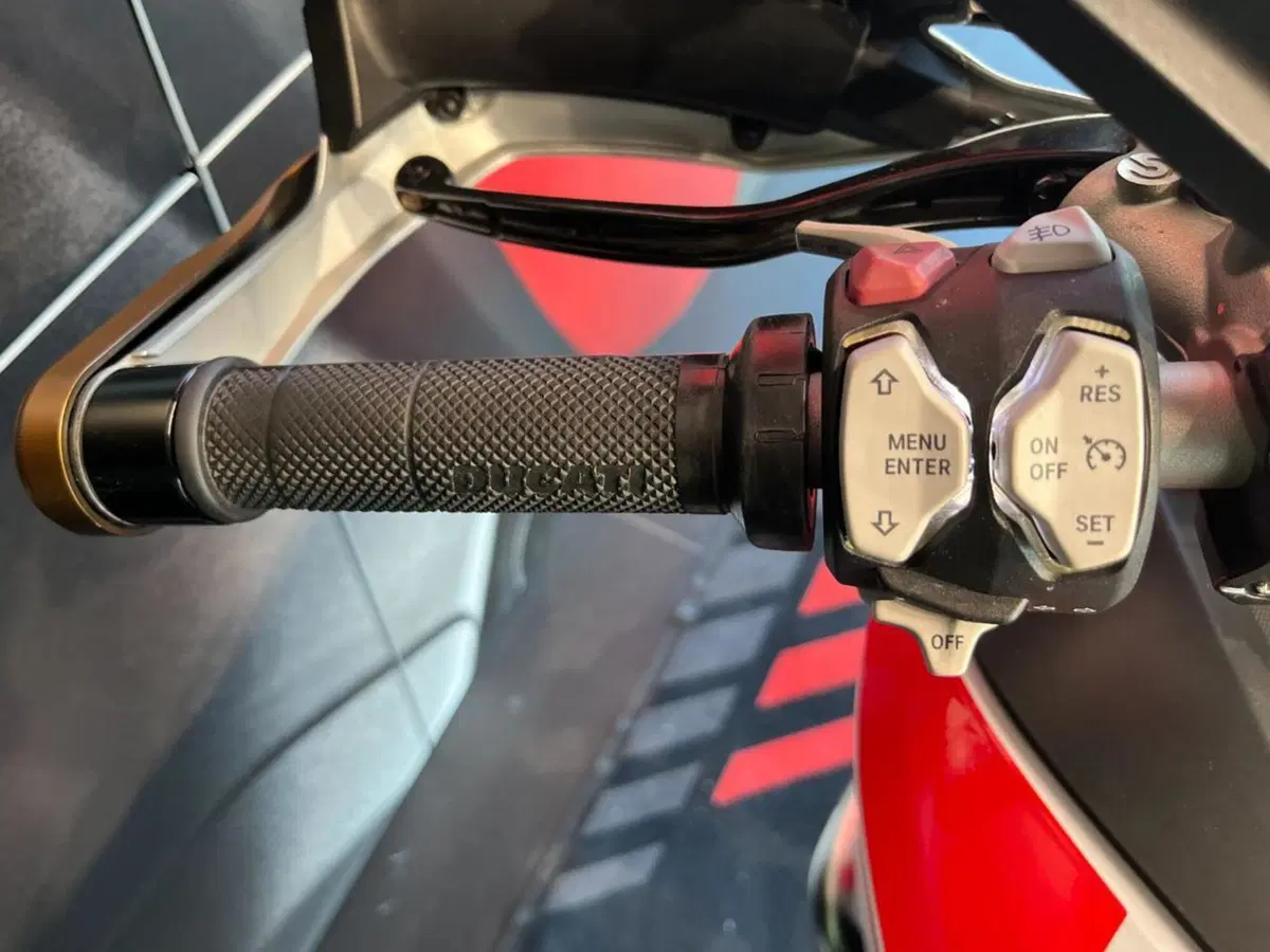 Ducati Multistrada 1200 S (2015 - 17) (11)