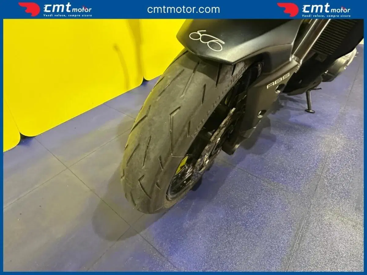 Kawasaki Z 900 (2017 - 18) (11)