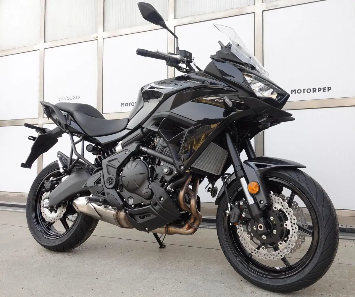 Kawasaki Versys 650 (2025 - 27) (4)